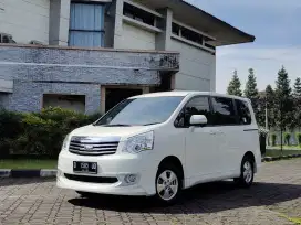 Nav1 V 2013 AT Km80rb Putih Original Baby Alphard