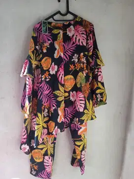 NEW - One Set Tropical
