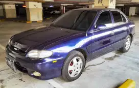 JUAL HYUNDAI ACCENT BODY CAT RAPI MESIN HALUS AC DINGIN BAN AKI BARU