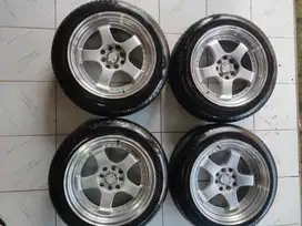 Velg XXR R16 + Ban Accelera PHI R16