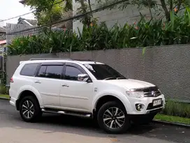mitsubishi pajero sport dakar 2014 putih km 50rban mulus bandung