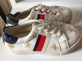 Sepatu anak ex impor