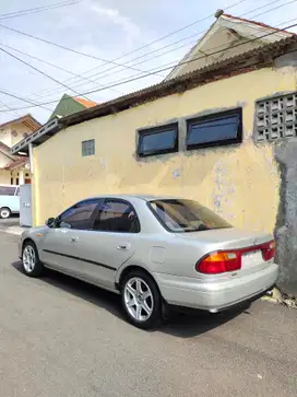 Mazda Familia 1997 Bensin