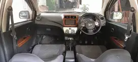 Daihatsu Ayla X elegant 1.0 M/T