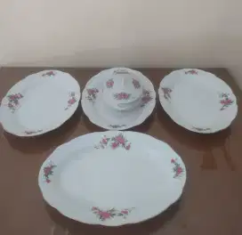 1 Set Piring Lodor