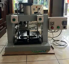 Mesin press siap pakai