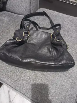 tas wanita  COSHION. 100% kulit asli