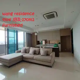 Unit Favourite Wang Residence 3 Kamar 170 m2 Furnished Private Lift