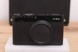 Fujifilm X-E4 Body Only