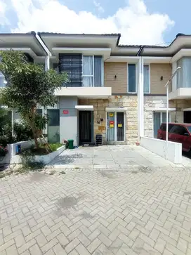 Rumah Baru 3 menit ke Patung Pesawat Suhat Kampus UB Blimbing