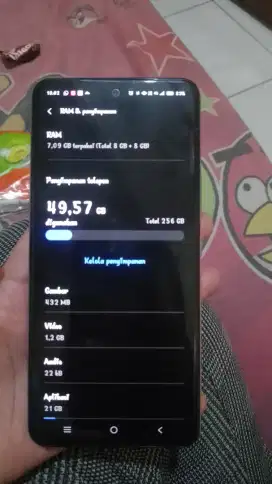 Dijual vivo v40 lite ram 8