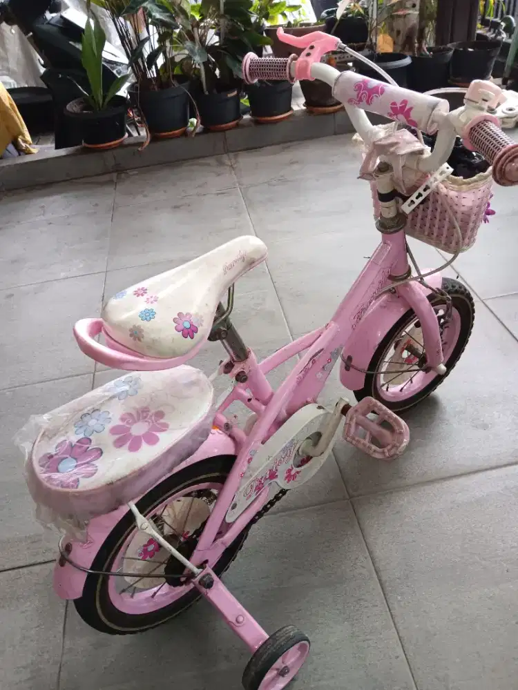 SEPEDA ANAK UKURAN 12 MERK FAMILY