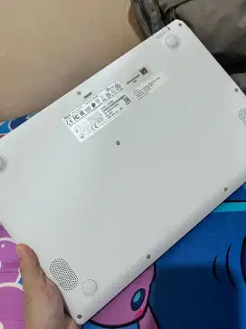Laptop baru 2 bulan