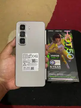 BISMILLAH INFINIX HOT 50 RAM 6/256 FULSET MULUS