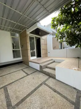 RUMAH DI AUSTINE TIDAR MALANG