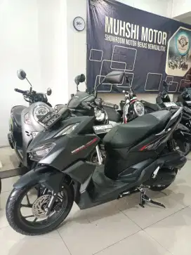 VARIO 160 CBS KEYLESS TAHUN 2025, ISTIMEWA KM 1 RIBU, MUHSHI MOTOR