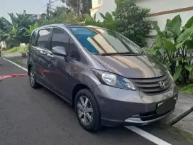 Honda freed SD 2011 AT 1.5cc