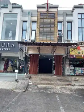 Ruko Strategis 2 Lantai di Hibrida Raya, Kelapa Gading, Jakarta Utara