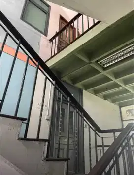 Dijual tanah ada bangunan gedung 3 lantai jl.pangeran antasari