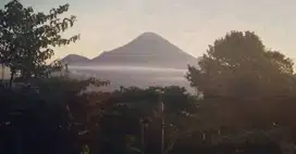 Turun Harga Villa Impian dengan View Gunung di Trawas Menanti Anda