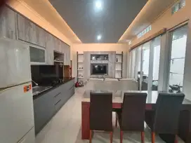Dijual Cepat Rumah Menaggio Semi Furnish Gading Serpong