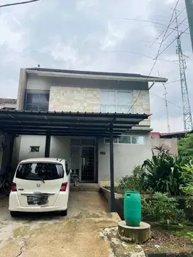 Dijual Rumah Bagus Cluster Taman Maedowgreen Lippo Cikarang