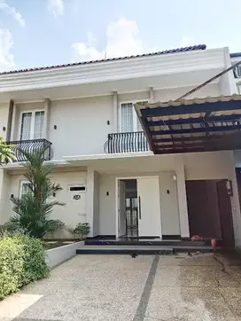 Disewakan Rumah Bagus Cluster Vassa Residence Lippo Cikarang