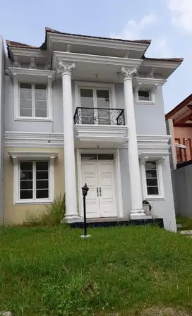 Rumah Mewah di Lippo cikarang Cluster Oakwood