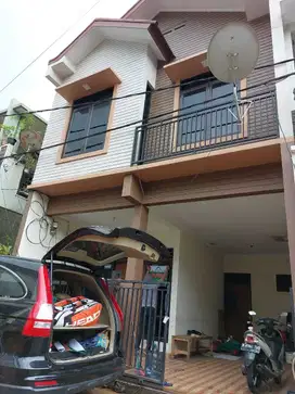 Dijual Rumah Minimalis 2 Lantai Villa Kalisari Jakarta Timur