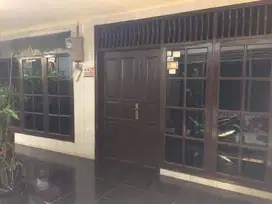 di jual rumah tinggal & kosan di ragunan jaksel