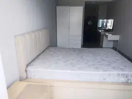 Disewakan New Apartemen Bellevue Place Mt Haryono - Studio Semi Furnis