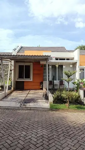 Dijual Rumah Cantik Rapih Siap Huni, Cibubur  Country