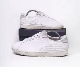 Sepatu nike jordan (preloved)