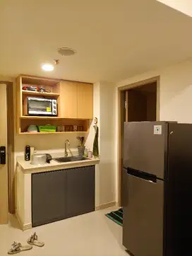 Disewakan 2BR Apartemen Meikarta Tower Silverlake