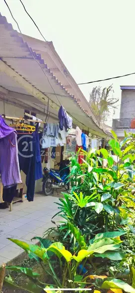 Dijual Tanah Beserta Bangunan Lokasi Strategis di Caringin Bogor