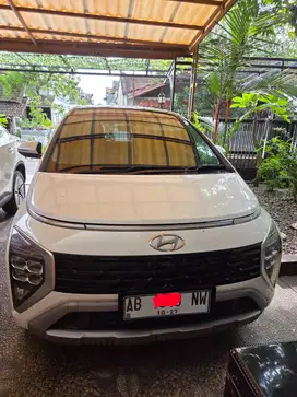 Hyundai Stargazer Prime 1.5 Matic 2022 Putih (dual tone) istimewa