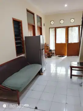 Kost Putri Muslimah Sarimanah Sarijadi Full Terisi Bandung