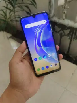 Vivo V21 4G 8/256gb ex resmi gantian lcd