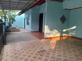 Disewakan rumah besar lokasi strategis di Harapan Jaya Bekasi Utara