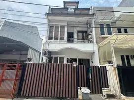 JUAL CEPAT KOSAN DI JANUR KUNING KELAPA GADING AUTO CUAN