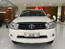 TOYOTA FORTUNER G diesel Automatic 2011 super istimewa