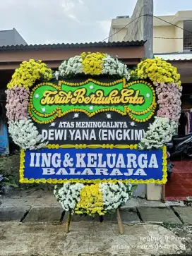 Karangan bunga papan