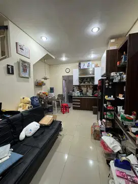 DIJUAL RUMAH DI LAYAR PERMAI PIK 1 SHM 4x12m² 2 LANTAI FURNISHED