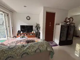 DIJUAL RUMAH 2 LANTAI SIAP HUNI DI CLUSTER DEPAN KOTA WISATA!