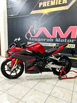 CBR 250 ABS SP 2cilinder km 8rb joss. Anugerah Motor rungkut tengah 81