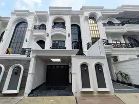 Rumah Ready Full Furnitur Rooftop Jakarta Montessori School Jagakarsa