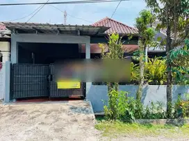 Jual Rumah Dekat Dengan Pintu Toll Di  Raya Permai