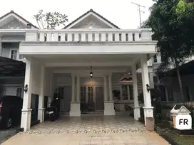 Di Jual Cepat Rumah Cantik Siap Huni . Kota Wisata Cibubur.