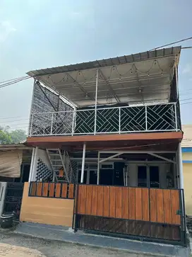 Dijual rumah di perumahan graha grande