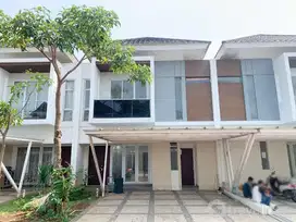 JUAL RUMAH RIVIERA METLAND PURI